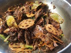 主打的干锅鸭头-安诚居干锅鸭头(八角店)