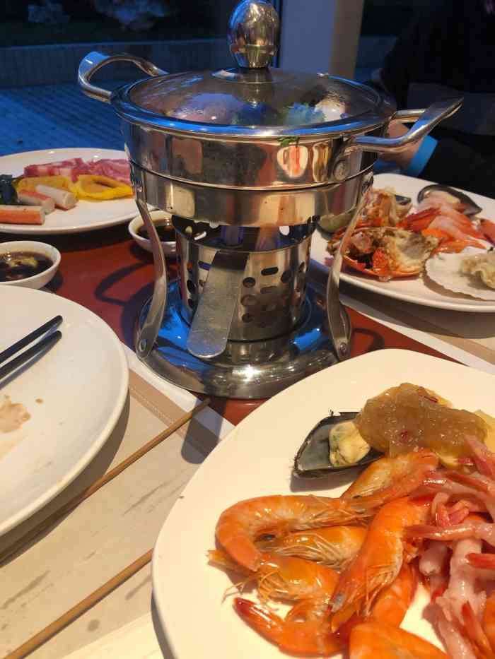 东方滨江大酒店·滨江厅-"大酒店环境优雅,服务到位,品味蛮多的,尤.