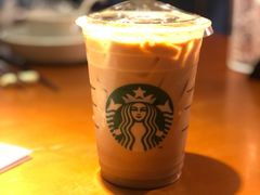 -星巴克(杭州湖滨银泰E区店)