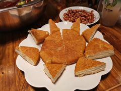 -乡土特色.冷锅鱼.牦牛肉汤锅