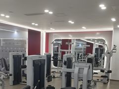 -英派斯健身旗舰店(海信国际中心馆)