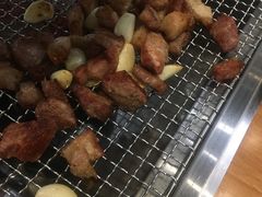 -肉甲韩国木炭烤肉(新壹街1店)