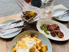-Tapa Tapa