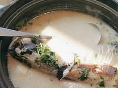 -香山湖家家宴(中山陵店)