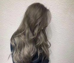 -变画·发型STUDIO