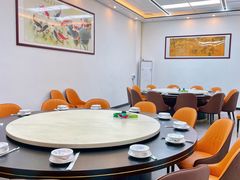 包厢-冯记鲜鱼杂·烤活鱼·烧烤(东城店)