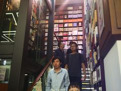 -新华书店(新街口旗舰店)