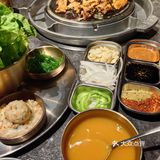 try try玖耀里最好吃的烤肉‼️