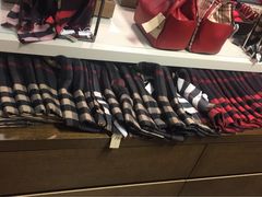 -巴宝莉工厂店/折扣店(工厂店)