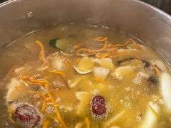 -野菌皇海景野生菌火锅(滨海大道店)