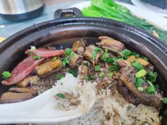 -容里煲仔饭(利丰北路店)