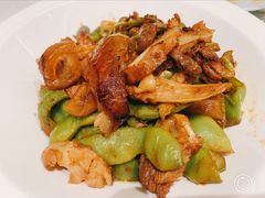 月牙骨焖豆角-北李妈妈菜·海肠捞饭(高新万达店)