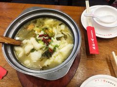 -周鱼小馆石锅酸菜鱼(活力汇店)