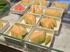 -涨巢·潮玩水疗局