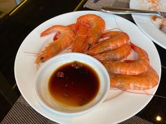 -大中华希尔顿酒店-念自助餐·嗨啤·小龙虾