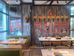 -华府九号海鲜烧烤大排档(龙域店)
