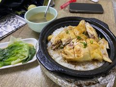 白切鸡煲仔饭-煲煲香快餐(南京路店)