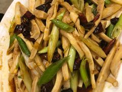 呛心管-瑞杰烧烤店·24小时营业(山东路店)