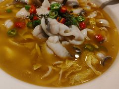 -川流不息·地道川菜·小龙虾(新松江路店)