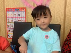 -红宝石·鲜奶小方·海派西点房(南丹店)