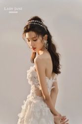 -Lady  Jane高端婚纱礼服馆