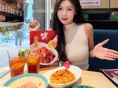 -滋味满屋美食坊(上海街店)