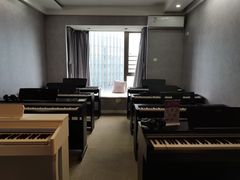 -乐尚音乐空间·钢琴·声乐·架子鼓(会展中心店)