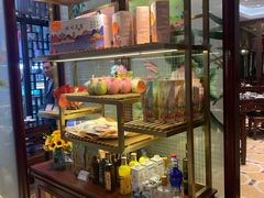 面包甜点陈列柜-皇饭儿·王润兴酒楼(河坊街店)