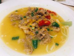 酸汤浸雪花肥牛-锦粤宫·精致粤菜(深圳北站店)