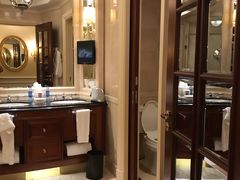 -广州富力丽思卡尔顿酒店