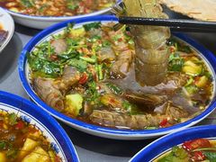 -官塘陈记鱼生·潮汕砂锅粥·牛肉火锅(潮枫路总店)