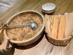 小油条～酸辣汤-水煮三国·川鲁江湖菜(香山店)