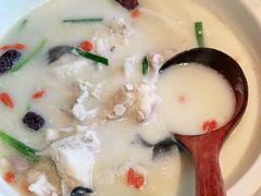 -老阿爸鲜鱼土菜(昆山花桥店)