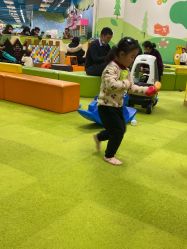 -莫莉幻想儿童乐园(武汉保利广场店)