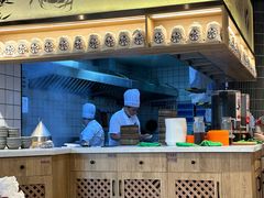 -馋三尺蟹粉小笼(人民广场店)