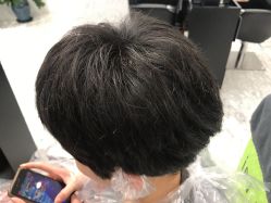 -变画·发型STUDIO