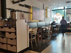 大堂-必胜客(东莞地王店)