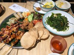 越南小吃拼盘-越小品·越南餐厅(布吉万象汇店)