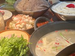 -赵美丽·重庆社区火锅·直营店(火车东站·中豪国际店)