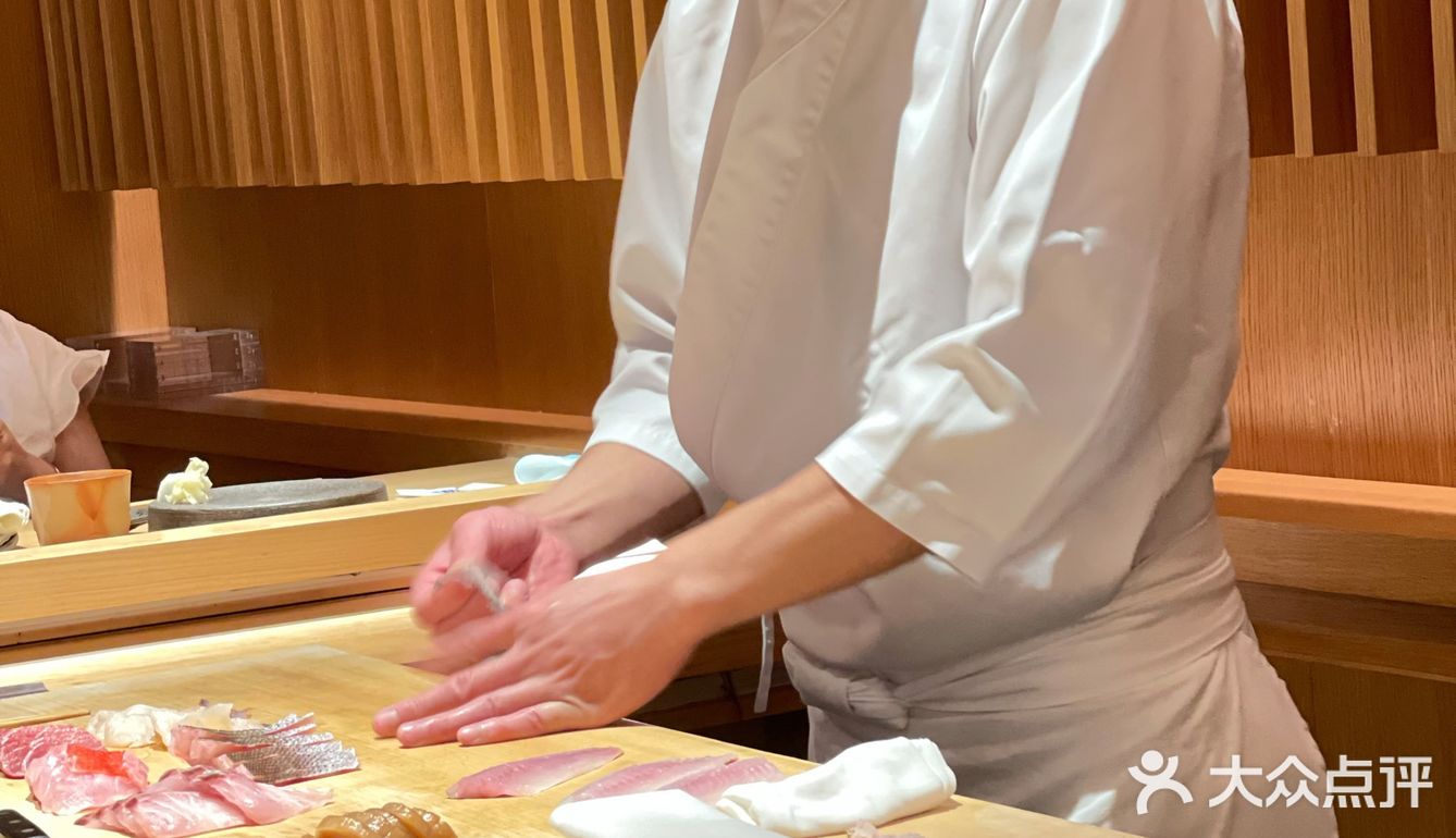 帝都日料天花板 银座岩｜闹市有静