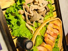 -尚尚仙·酸汤猪手·猪肚鸡火锅(华联万柳购物中心店)