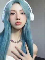 -丝语萱形象