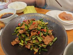 -莲餐厅·湖北菜·潜江小龙虾店(愚园路店)