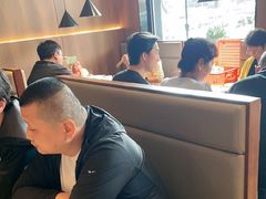-五谷丰登农家院·地道胶东菜·海鲜烧烤(威海店)