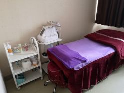 -南京健丽·去眼袋医疗美容机构