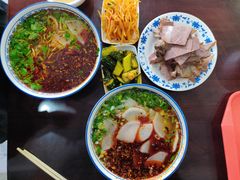 -吾穆勒蓬灰牛肉面·清真(北滨河中路店)