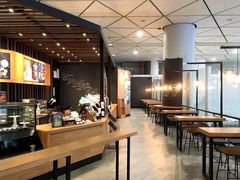 -星巴克(西安机场1店T3到达店)
