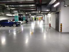 -九六广场-停车场