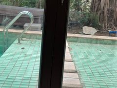 -三亚亚龙湾五号度假别墅酒店