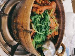 -渝君重庆火锅(嘉宾路店)